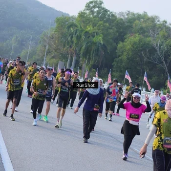 Runner Photo 7118287