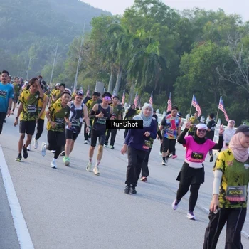 Runner Photo 7118289