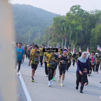 Runner Photo 7118290