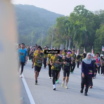 Runner Photo 7118292