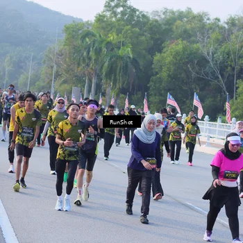 Runner Photo 7118301