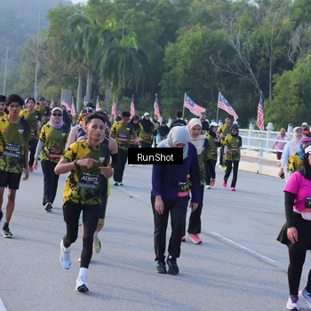 Runner Photo 7118307