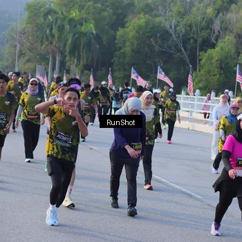 Runner Photo 7118311