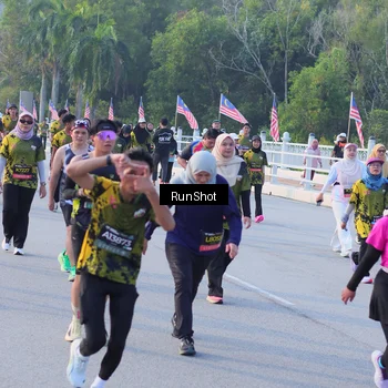 Runner Photo 7118319