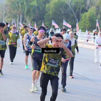 Runner Photo 7118323