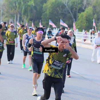 Runner Photo 7118340