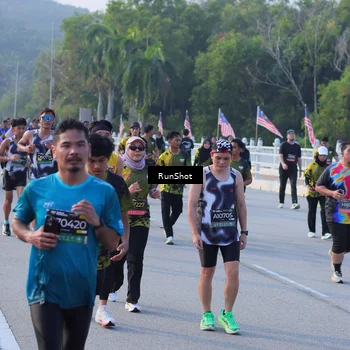 Runner Photo 7118341