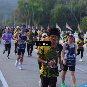 Runner Photo 7118349