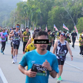 Runner Photo 7118350
