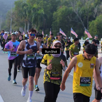 Runner Photo 7118356