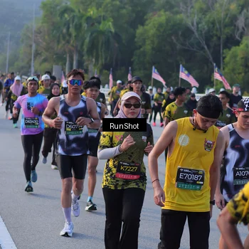 Runner Photo 7118358