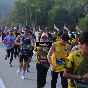 Runner Photo 7118359