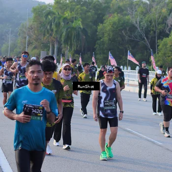 Runner Photo 7118361