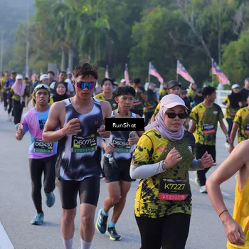 Runner Photo 7118363