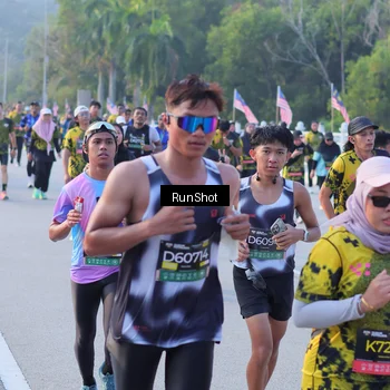 Runner Photo 7118373
