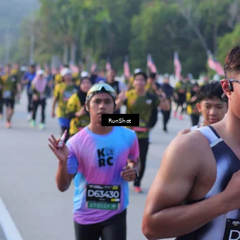 Runner Photo 7118376