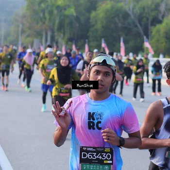 Runner Photo 7118381