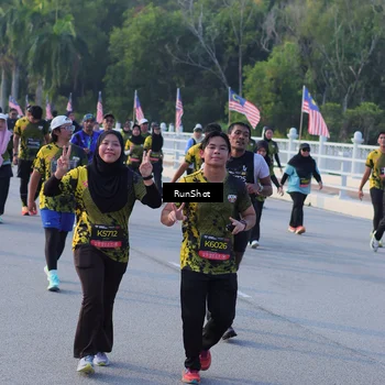 Runner Photo 7118396