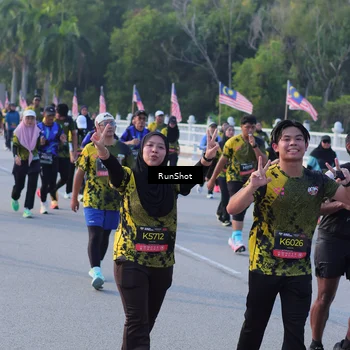 Runner Photo 7118405