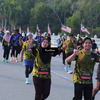 Runner Photo 7118407
