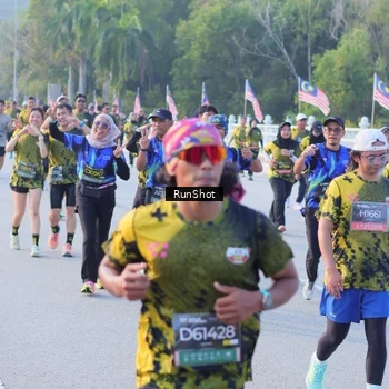 Runner Photo 7118423