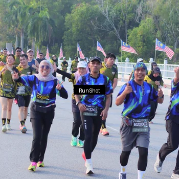 Runner Photo 7118433