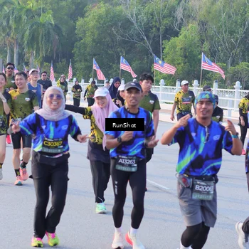 Runner Photo 7118441
