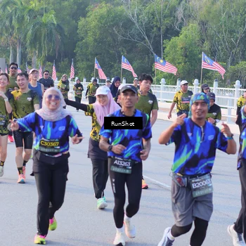 Runner Photo 7118443