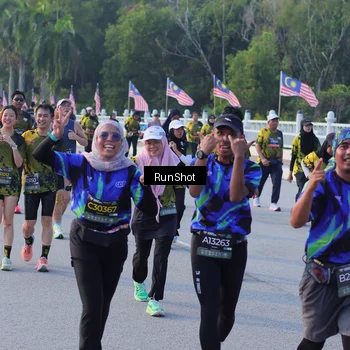 Runner Photo 7118448