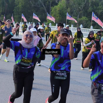 Runner Photo 7118449