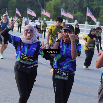 Runner Photo 7118451
