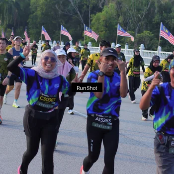 Runner Photo 7118455