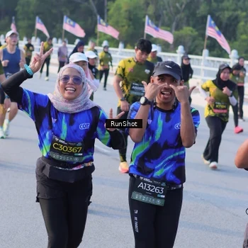 Runner Photo 7118463