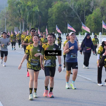 Runner Photo 7118476