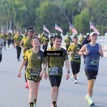 Runner Photo 7118480