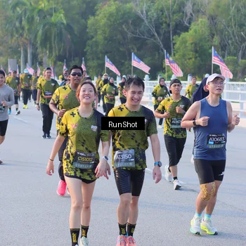 Runner Photo 7118482