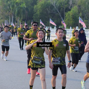 Runner Photo 7118485