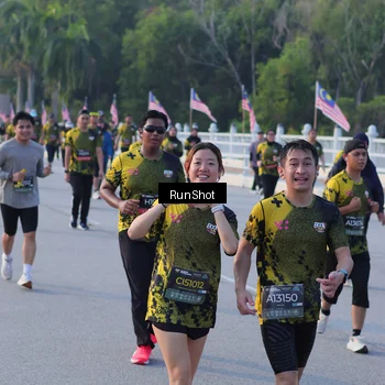 Runner Photo 7118486
