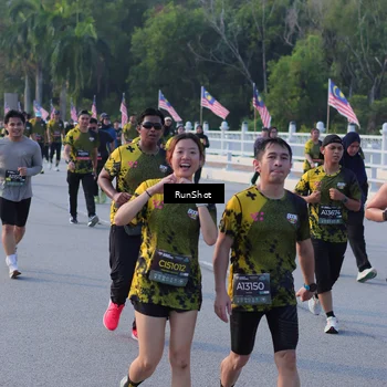 Runner Photo 7118489