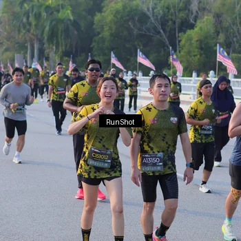 Runner Photo 7118492