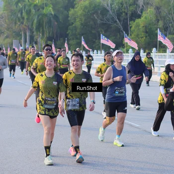 Runner Photo 7118495