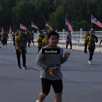 Runner Photo 7118518