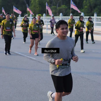 Runner Photo 7118524