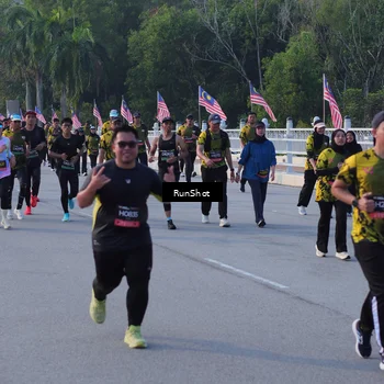 Runner Photo 7118541