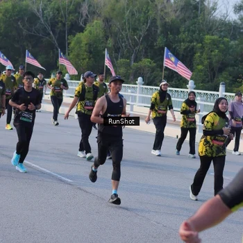 Runner Photo 7118565
