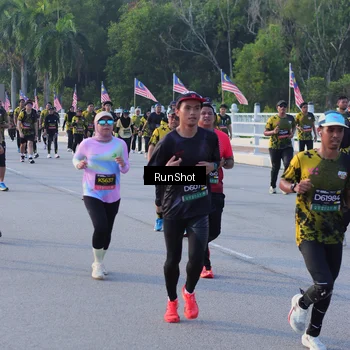 Runner Photo 7118586