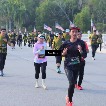 Runner Photo 7118594