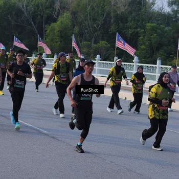 Runner Photo 7118600
