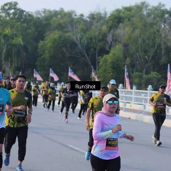 Runner Photo 7118602