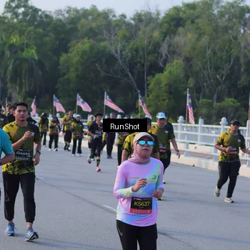 Runner Photo 7118603